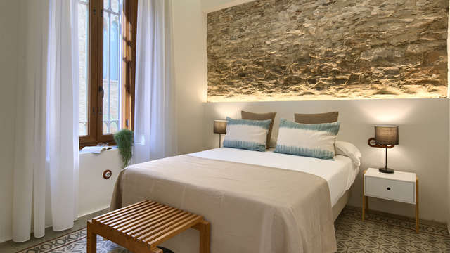 Escapada con encanto en Begur con desayuno incluido y detalle romántico