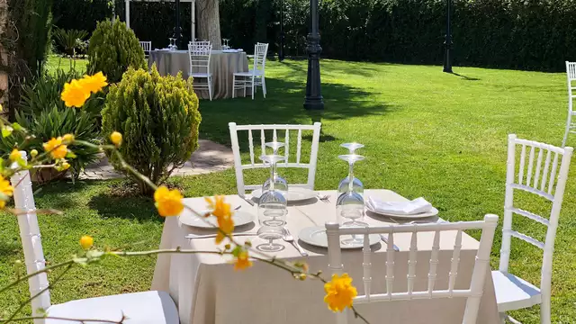 Escapada gastronómica con cena y vistas a Antequera