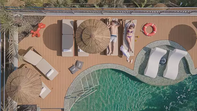 Escapada VIP en un hotel para adultos con cena y spa privado