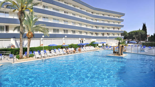 Aanbieding op basis van volpension met toegang tot de spa in een 4*-hotel dicht bij het strand