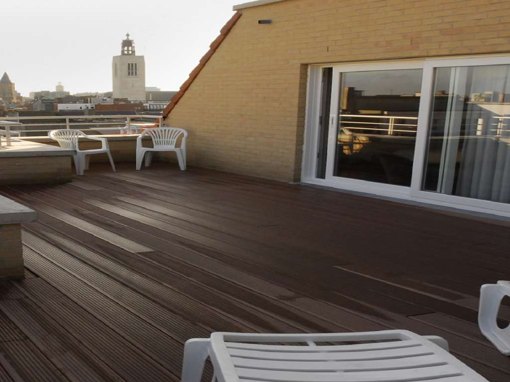 Romantisch verblijf in een suite met prive zonneterras op 100m van het strand in Oostende - 4* - 1