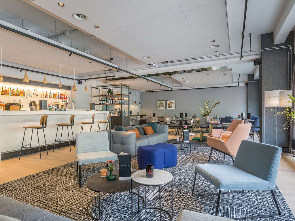 Profitez de Rotterdam avec une nuitée en plein coeur du centre - 4* - 4
