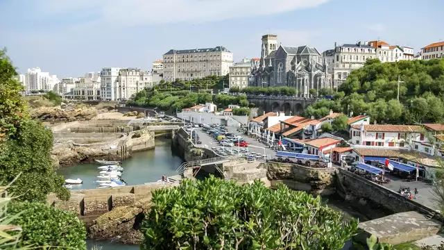 Tombez amoureux de Biarritz et de cet hotel design avec un sejour romantique en amoureux