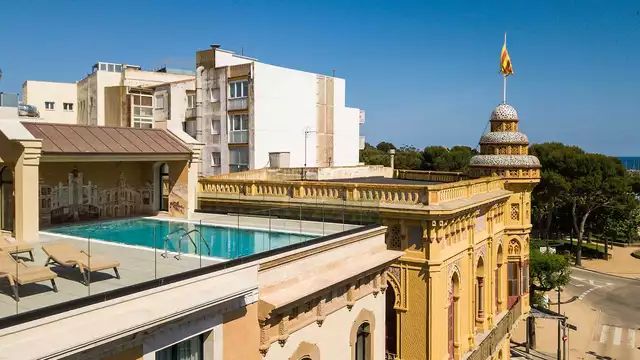 Escapada con cena, acceso a spa y copa de bienvenida en Junior Suite