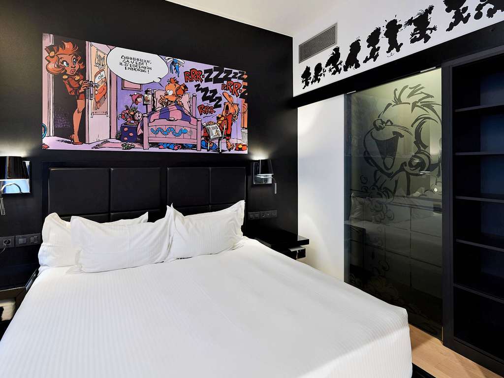 Escapade insolite en chambre de 5 personnes à Bruxelles dans un hôtel 100% bande dessinée - 4* - 13