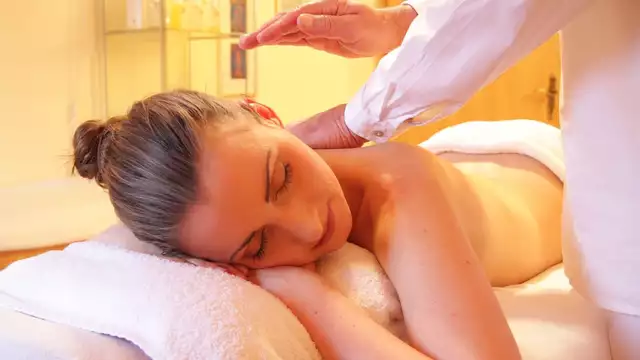 Premium verblijf in een superieure kamer met massages inbegrepen in het hart van Parijs