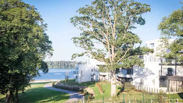 Escapade détente au bord des lacs de l'Eau d'Heure avec spa et chambre avec vue sur le lac