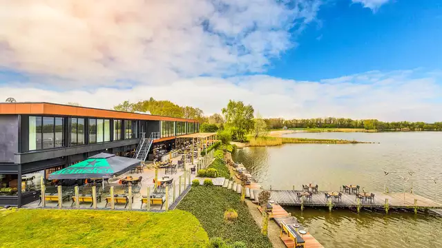 Visita la versatile Amersfoort e soggiorna sul Veluwemeer