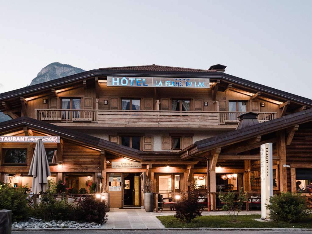 Nuit Et Dîner À La Montagne, Près De Samoëns - 4* (ref 11869)