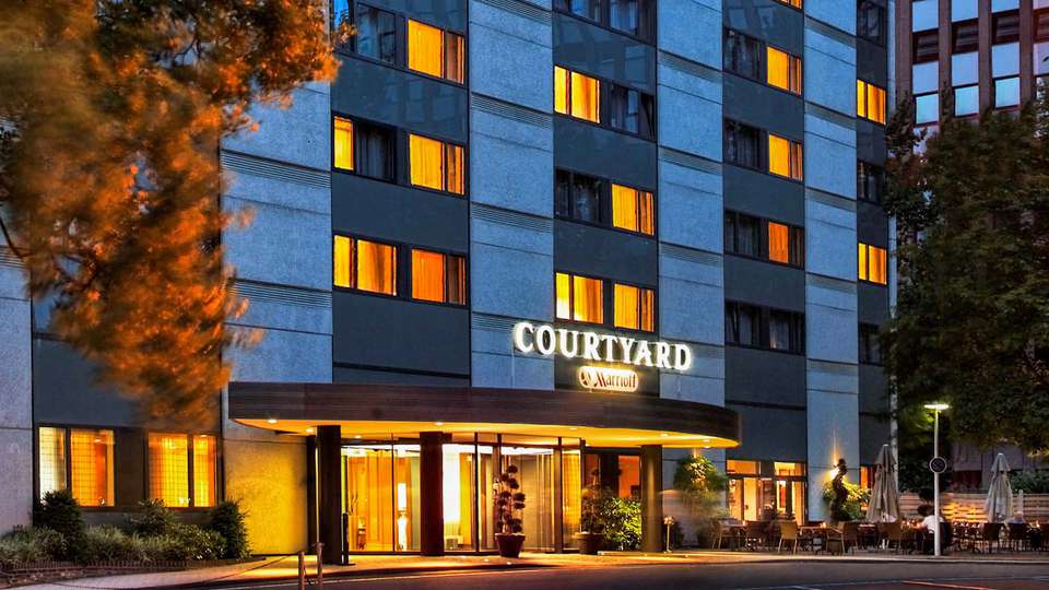 Courtyard by Marriott Düsseldorf Seestern