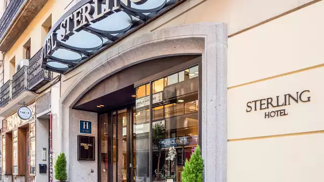 Escapada por Madrid en plena Gran Vía con desayuno incluido