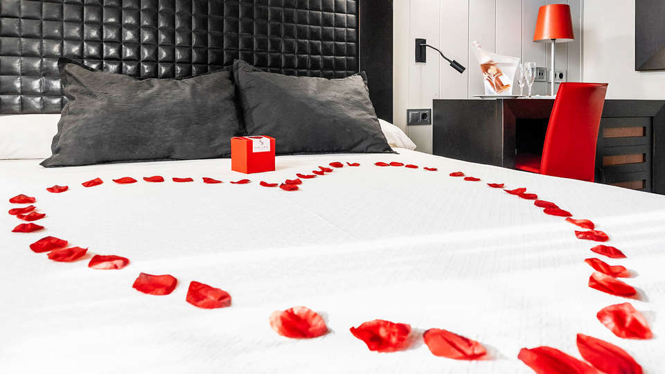 Week-end romantique avec kit sensuel pres de Gerone