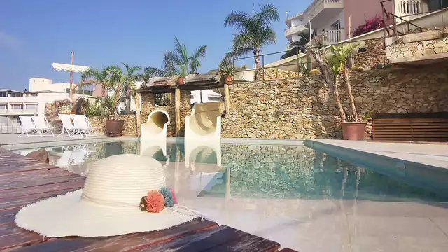 Pensión completa y zona relax en plena Costa Brava