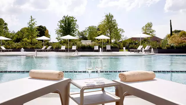 Vacances à Vérone dans un monastère restauré en chambre deluxe et accès au spa