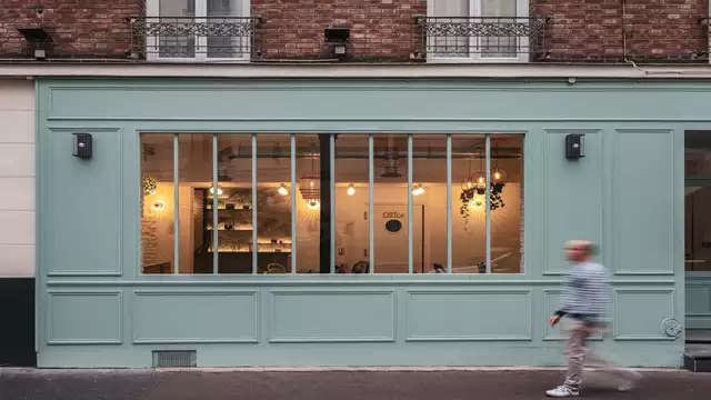Séjour authentique à Montmartre avec dîner, caricature et musique live