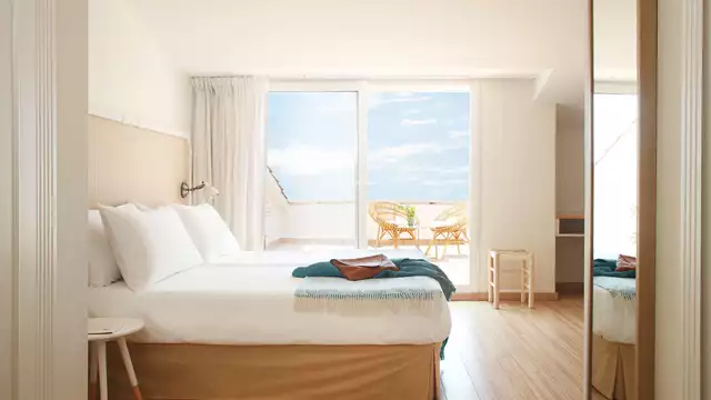 Desconexión a orillas del mediterráneo en un 4* para adultos en Lloret de Mar