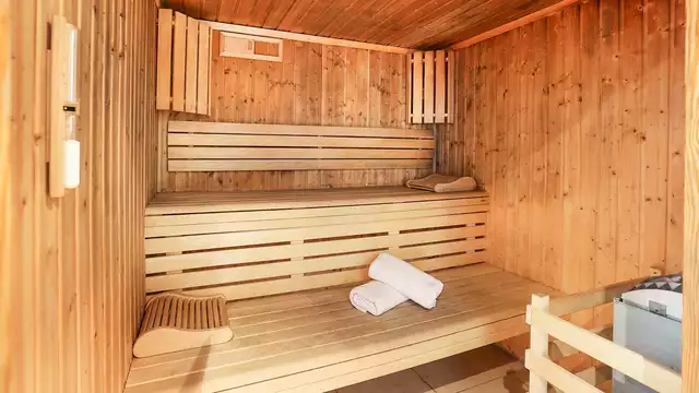 Escapade romantique avec sauna et départ tardif à Bouc Bel Air