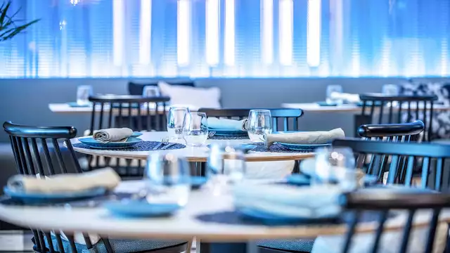 Escapada especial para enamorados con cena y spa en Barcelona
