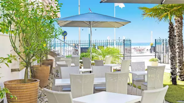 Escapada en la costa en Menton con cena