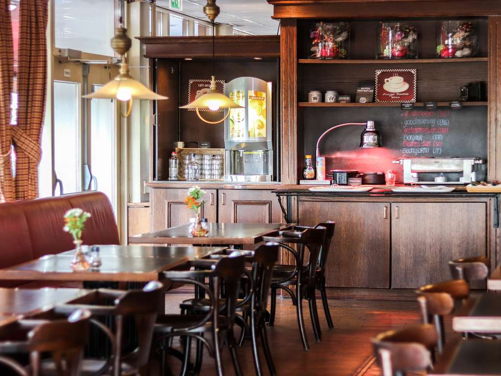 Détendez-vous dans le centre de bien-être lors d'une agréable visite de la ville de Tilburg - 3* - 9