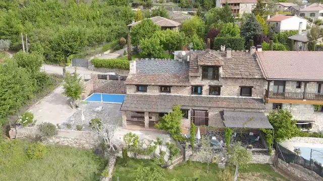 Relax en privado: escapada con acceso al spa privado y copa de cava en el jacuzzi