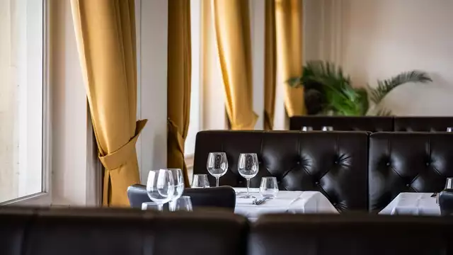 Culinair genieten in Oostende met diner en kamer met zeezicht