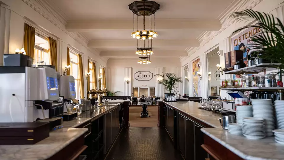 Culinair genieten in Oostende met diner en kamer met zeezicht