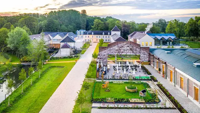 Lusso e relax con accesso alla spa, a Chantilly
