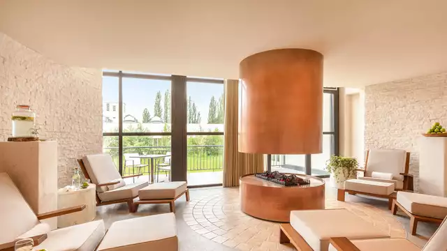 Lusso e relax con accesso alla spa, a Chantilly