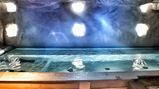 Fin de semana romántico en el paseo marítimo de Sestri con spa y media pensión
