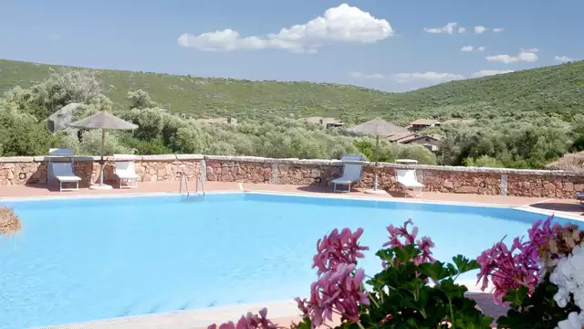 Séjour en Sardaigne, dans le golfe de Marinella dans un appartement pour 4 personnes