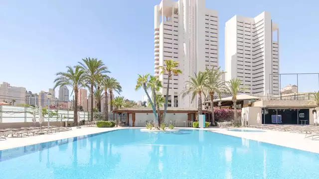 Offre en hôtel 4* en pension complète et accès au Luxor Spa à Benidorm