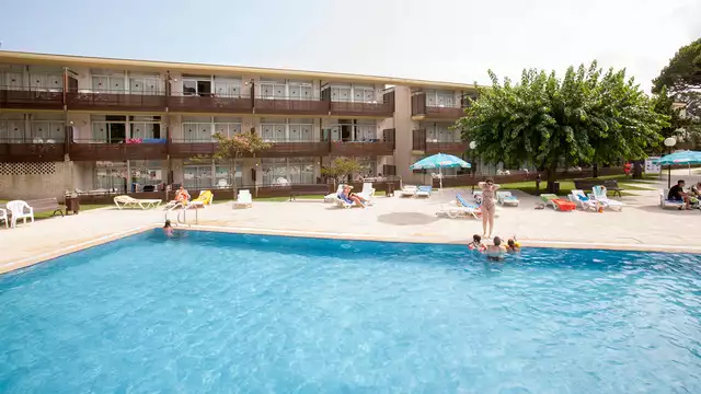 Ontdek de Costa Brava in een superior appartement