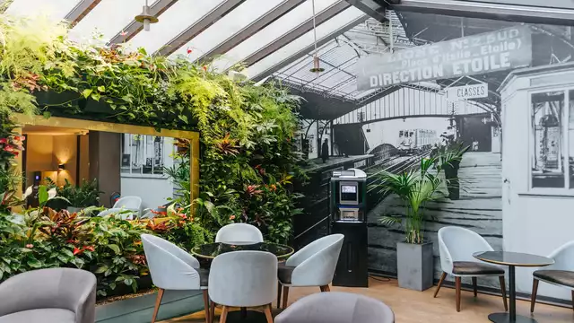 Découvrez Paris et La Vallée Village
