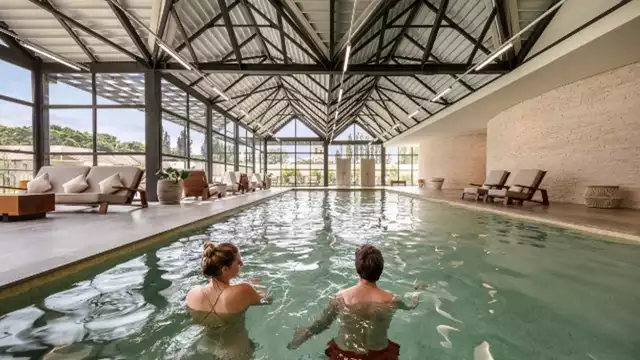 Lusso e relax con accesso alla spa, a Chantilly