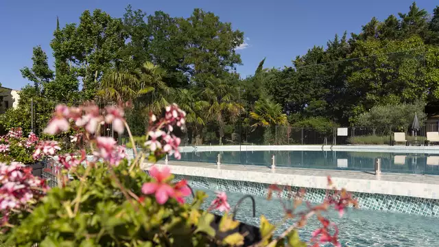 Soggiorno di charme e relax con cena, spa e balneoterapia in suite, a 40 min da Valence