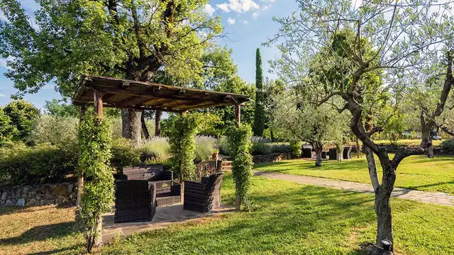 Boerderij vakantie in Toscane met zwembad, jacuzzi en wijnproeverij (7 nachten)