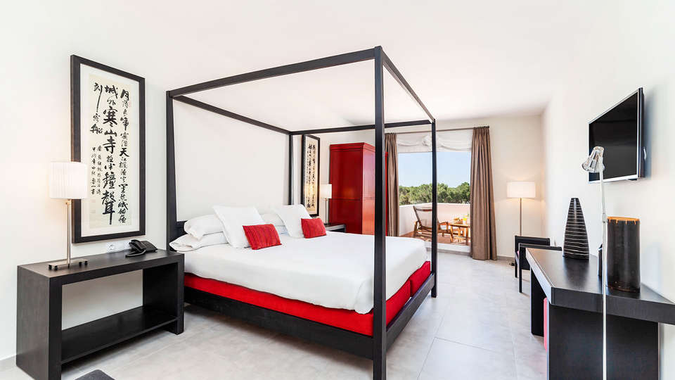 Escapada estrellas en habitacion deluxe con copa de bienvenida