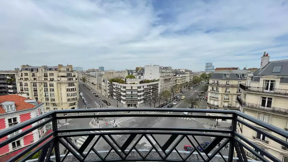 Luxe et design a deux pas des Champs-Elysees
