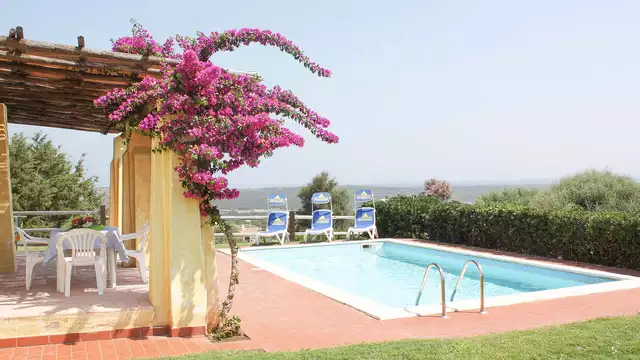 Vacaciones en Cerdeña en apartamento para 4 personas con ferry desde Barcelona (8 noches)