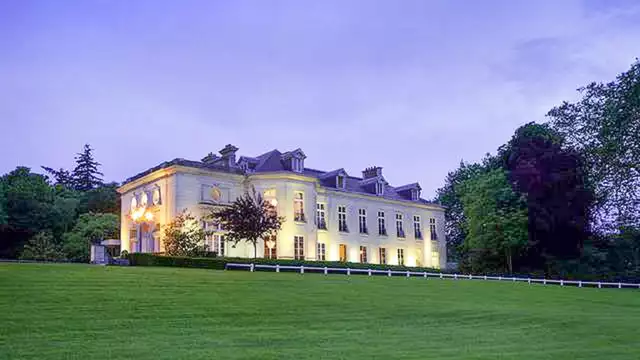 Verblijf in de mooiste suite van het landgoed met een panoramisch uitzicht
