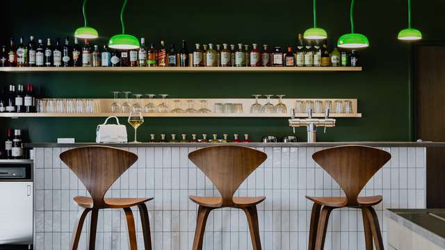 Tappa in un hotel di design 4* con colazione e accesso alla sauna nella zona ovest di Parigi