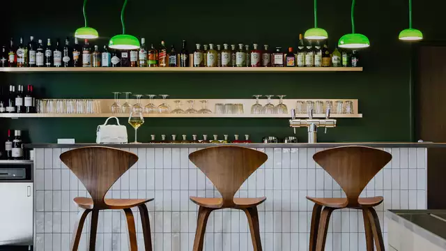 A orillas del Sena, en un 4*