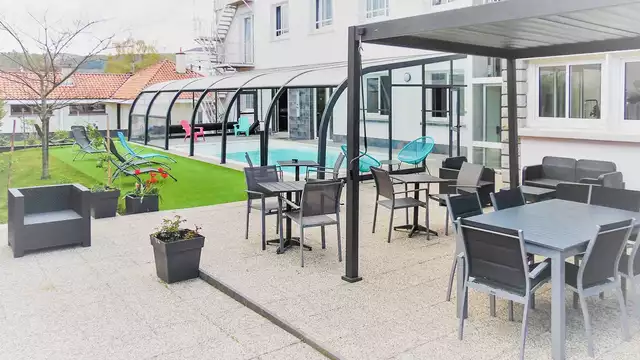 Séjour à deux dans la ville thermale de Châtel-Guyon, avec petit-déjeuner