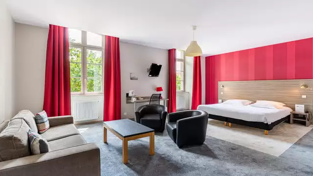 Weekend en amoureux avec champagne et accès Spa en suite à Dinan