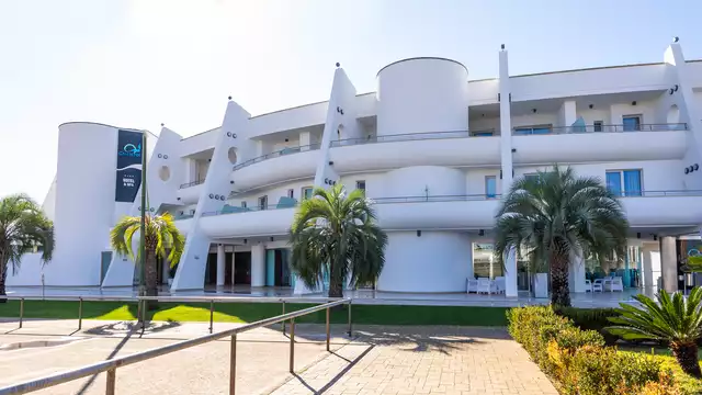 Vacances dans le Salento en chambre supérieure en demi-pension
