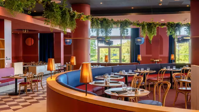 Fin de semana en familia con cena cerca de Disneyland® Paris