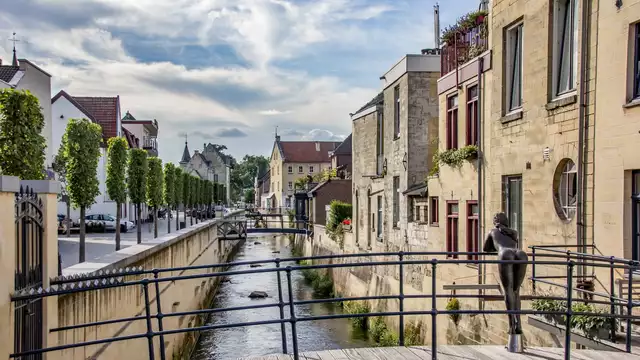 Disfruta de una lujosa estancia rodeado de naturaleza cerca de Valkenburg