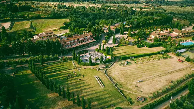 Escapada en las afueras de Florencia con piscina al aire libre