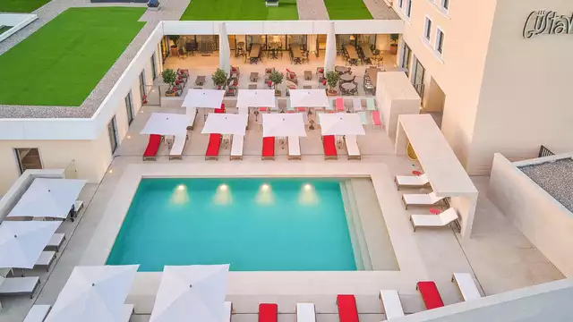 Escapada 4 estrellas con spa y cena en Avignon, a 6 minutos del centro